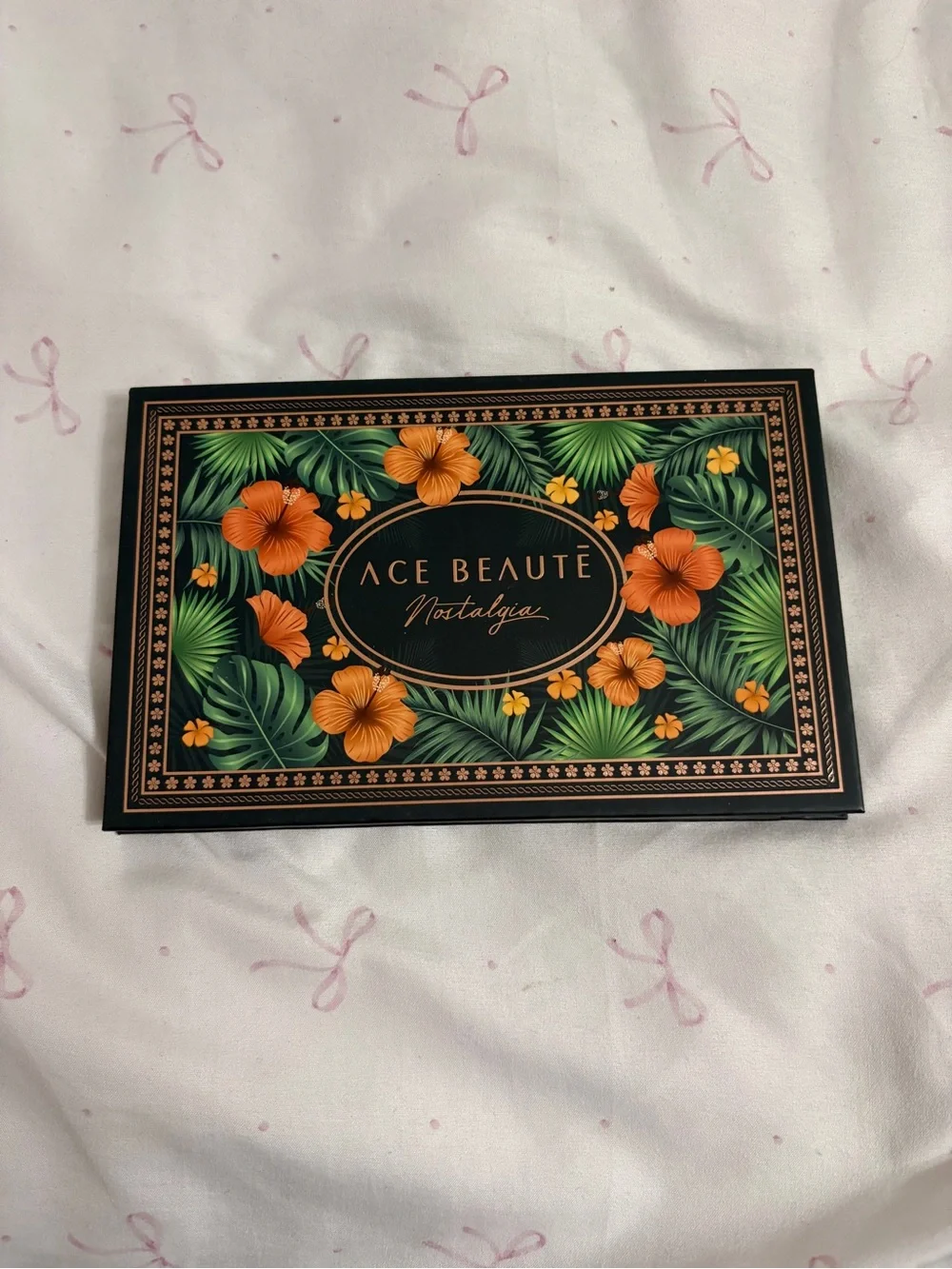 Ace Beauté Tropical Floral Eyeshadow Palette — Orange & Green Motif
